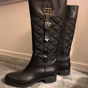 Dav weatherproof luxury